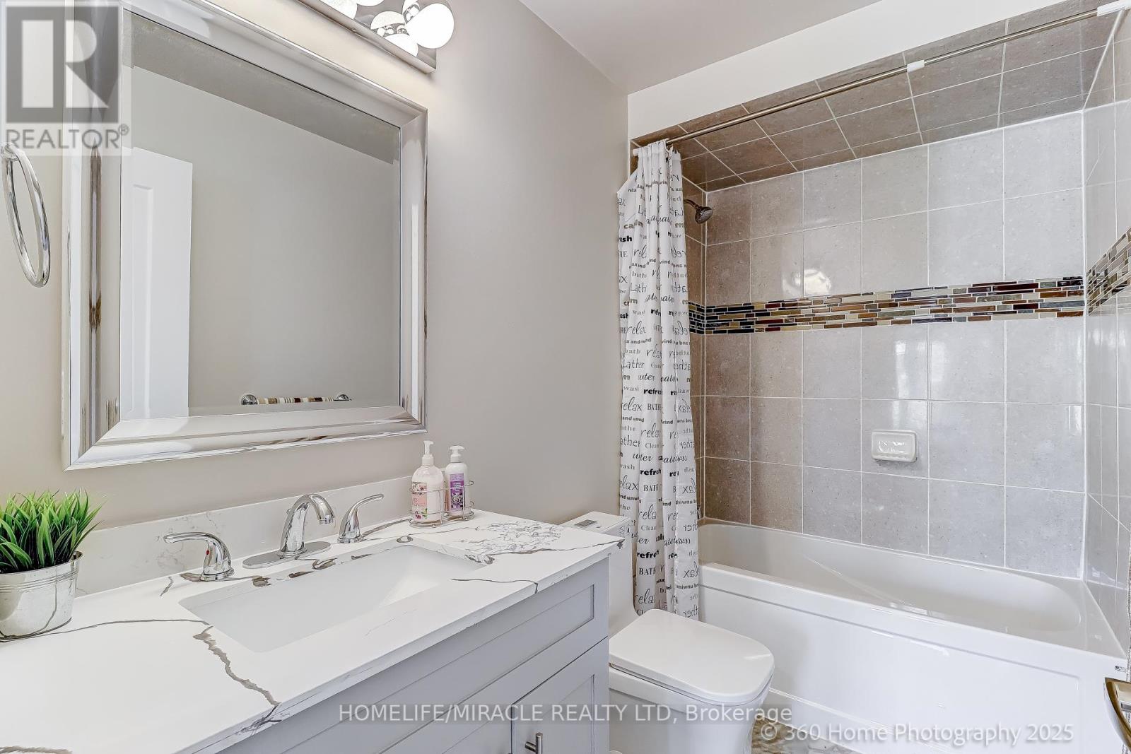 688a Midland Avenue, Toronto, Ontario  M1K 4C6 - Photo 13 - E12273575