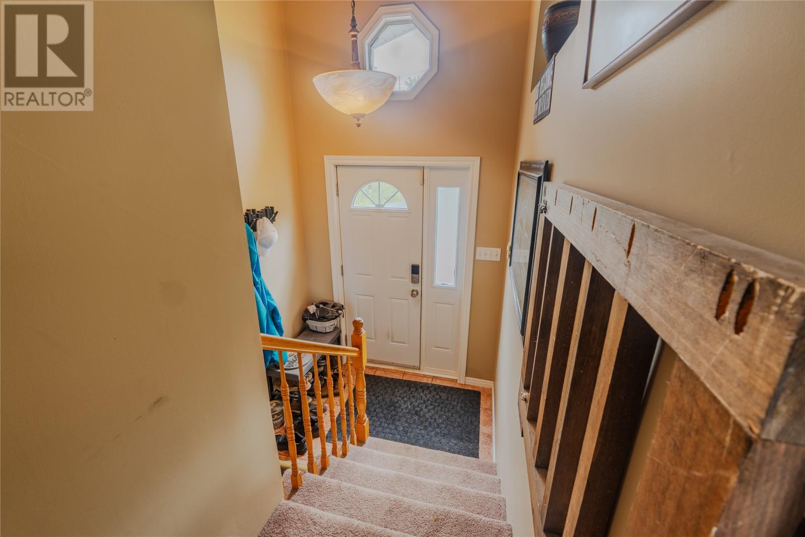 Property at 112 Swansea Street image 2