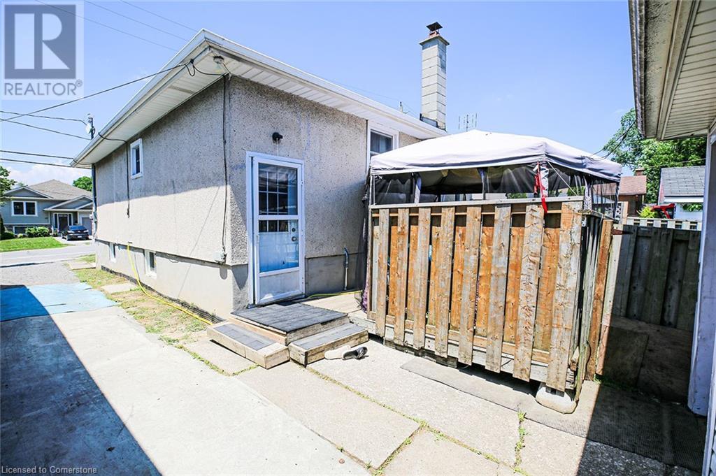 118 Morton Street, Thorold, Ontario  L2V 1C5 - Photo 4 - 40749223