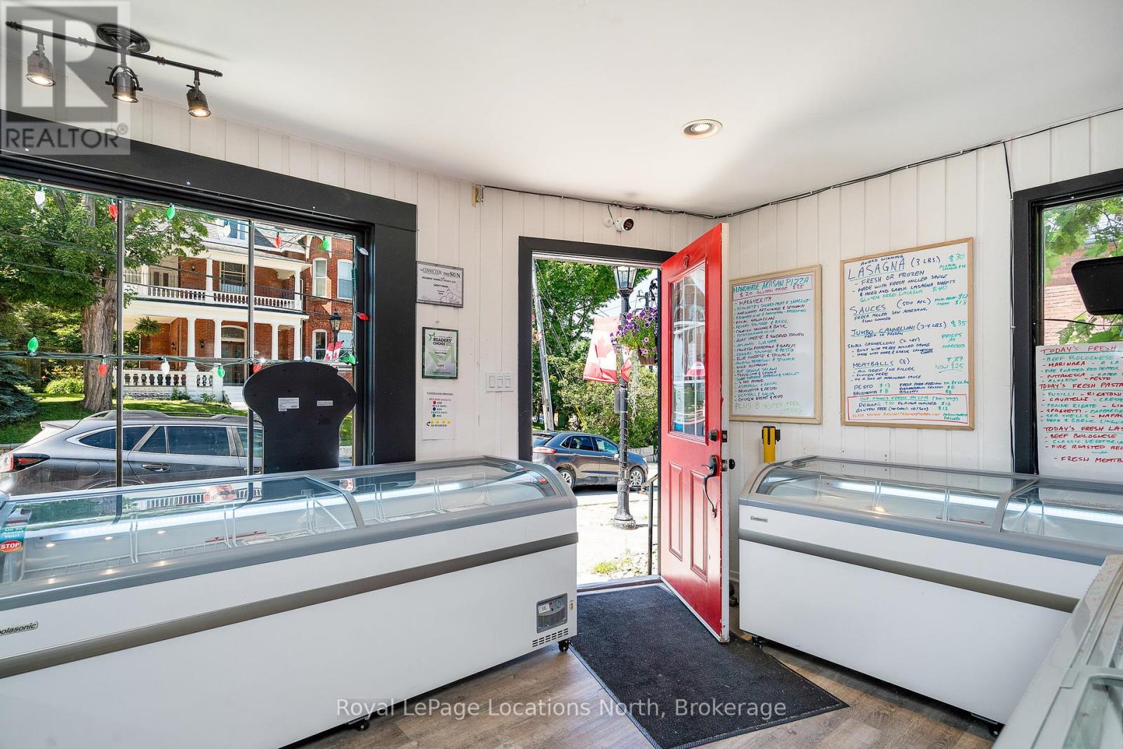 47a Bruce Street S, Blue Mountains, Ontario  N0H 2P0 - Photo 6 - X12273601