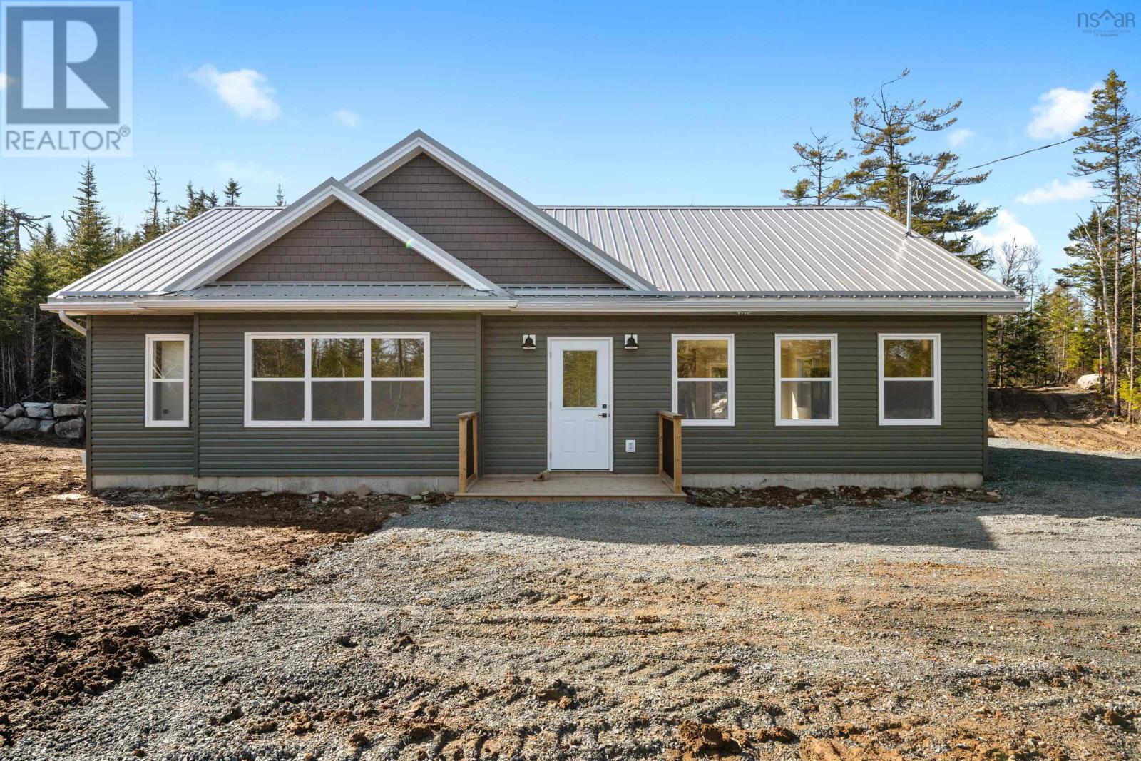 10588 Highway 7, Oyster Pond, Nova Scotia  B0J 2L0 - Photo 3 - 202505545