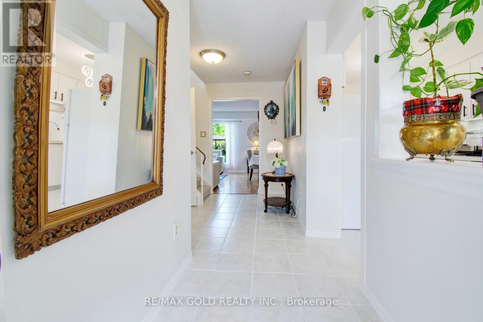 Property at 2908 ARLES MEWS image 5