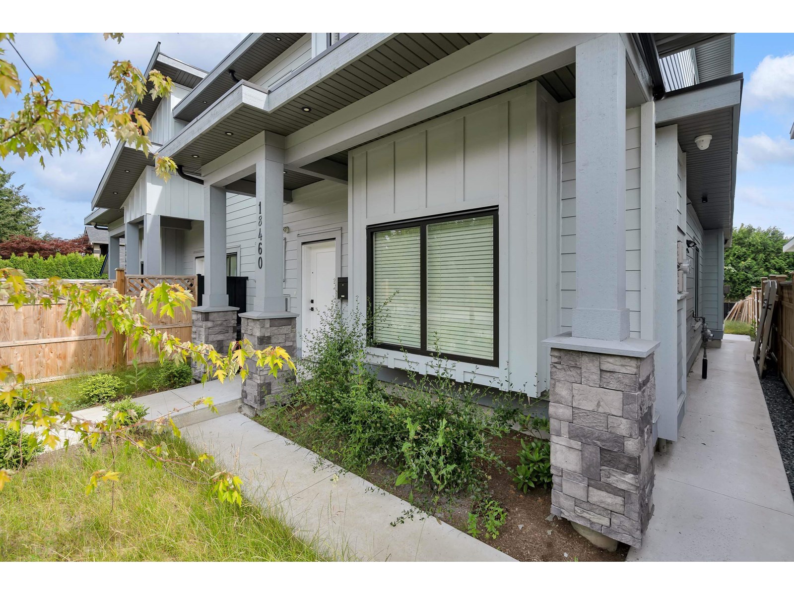 Property at 18460 64 AVENUE image 3
