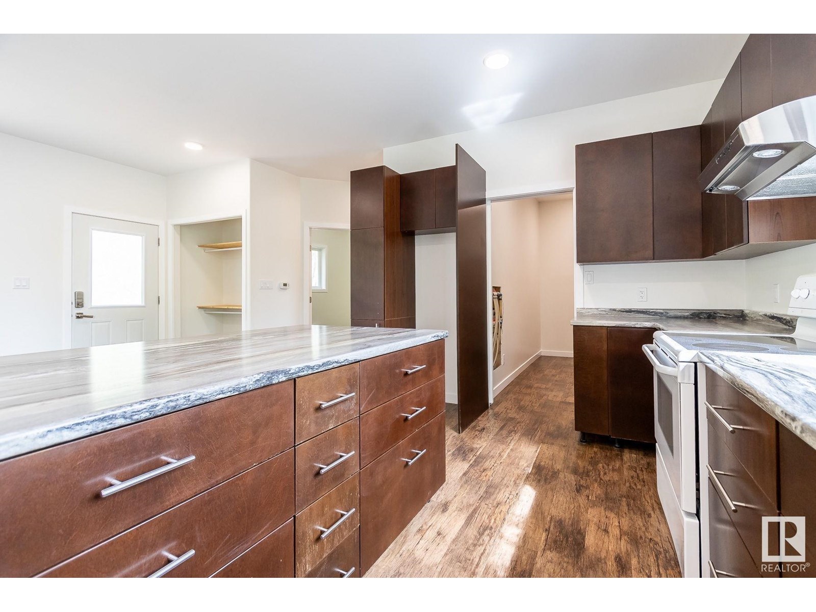 305 3 St, Rural Lac Ste. Anne County, Alberta  T0A 0E0 - Photo 13 - E4446708