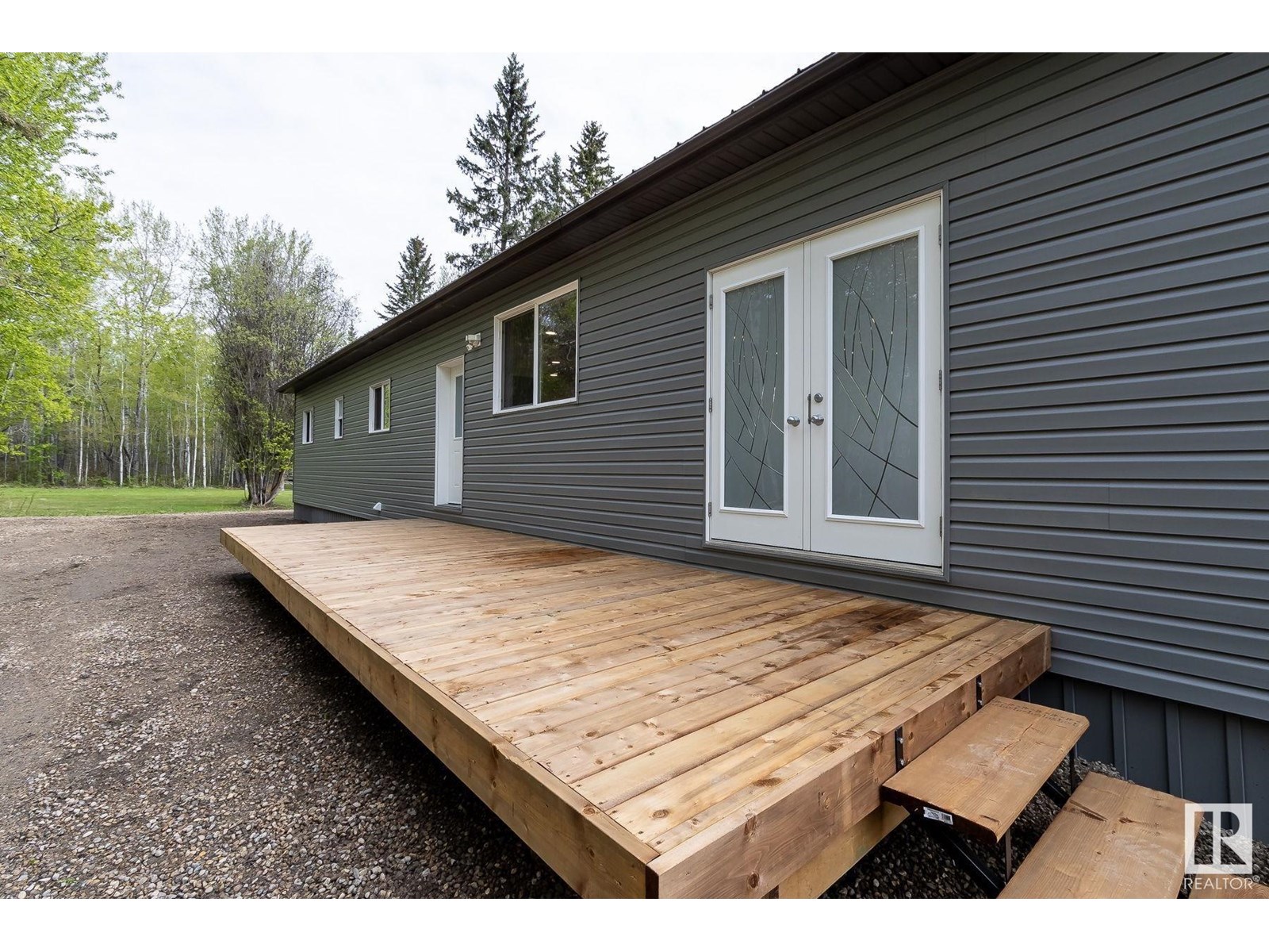 305 3 St, Rural Lac Ste. Anne County, Alberta  T0A 0E0 - Photo 3 - E4446708