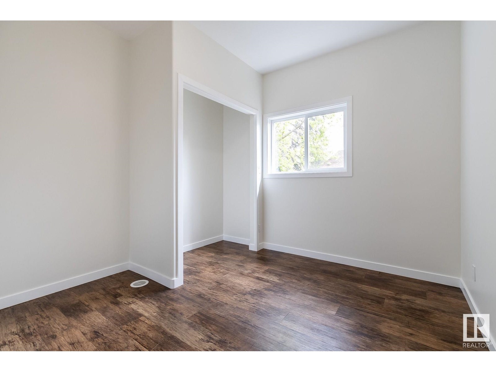 305 3 St, Rural Lac Ste. Anne County, Alberta  T0A 0E0 - Photo 34 - E4446708