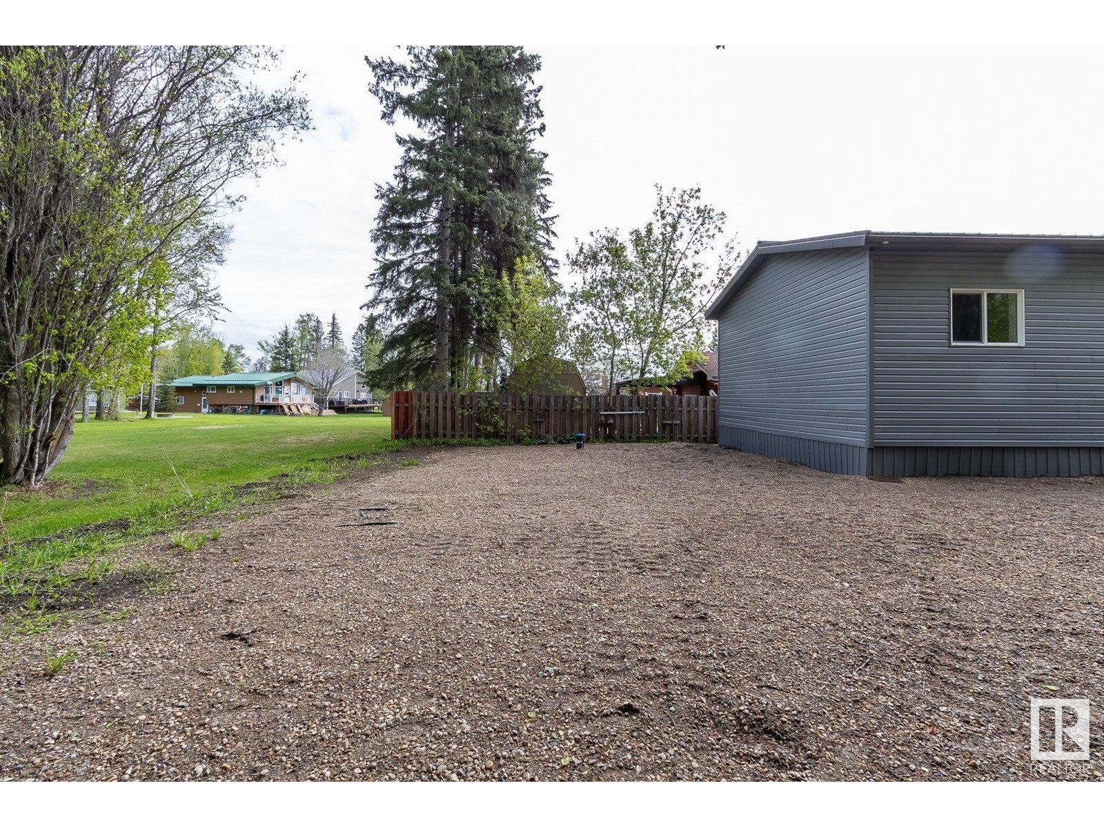 305 3 St, Rural Lac Ste. Anne County, Alberta  T0A 0E0 - Photo 42 - E4446708