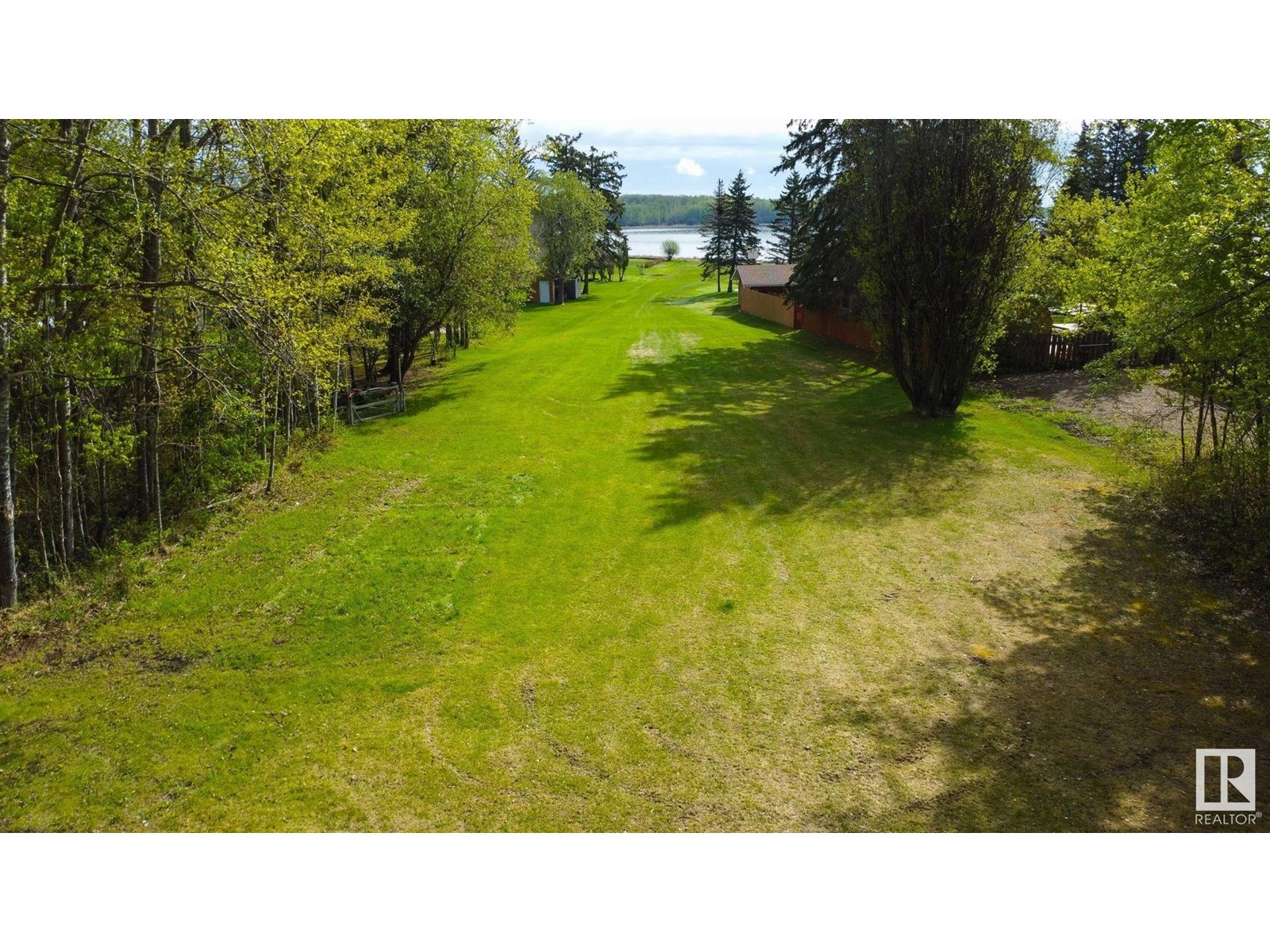 305 3 St, Rural Lac Ste. Anne County, Alberta  T0A 0E0 - Photo 48 - E4446708