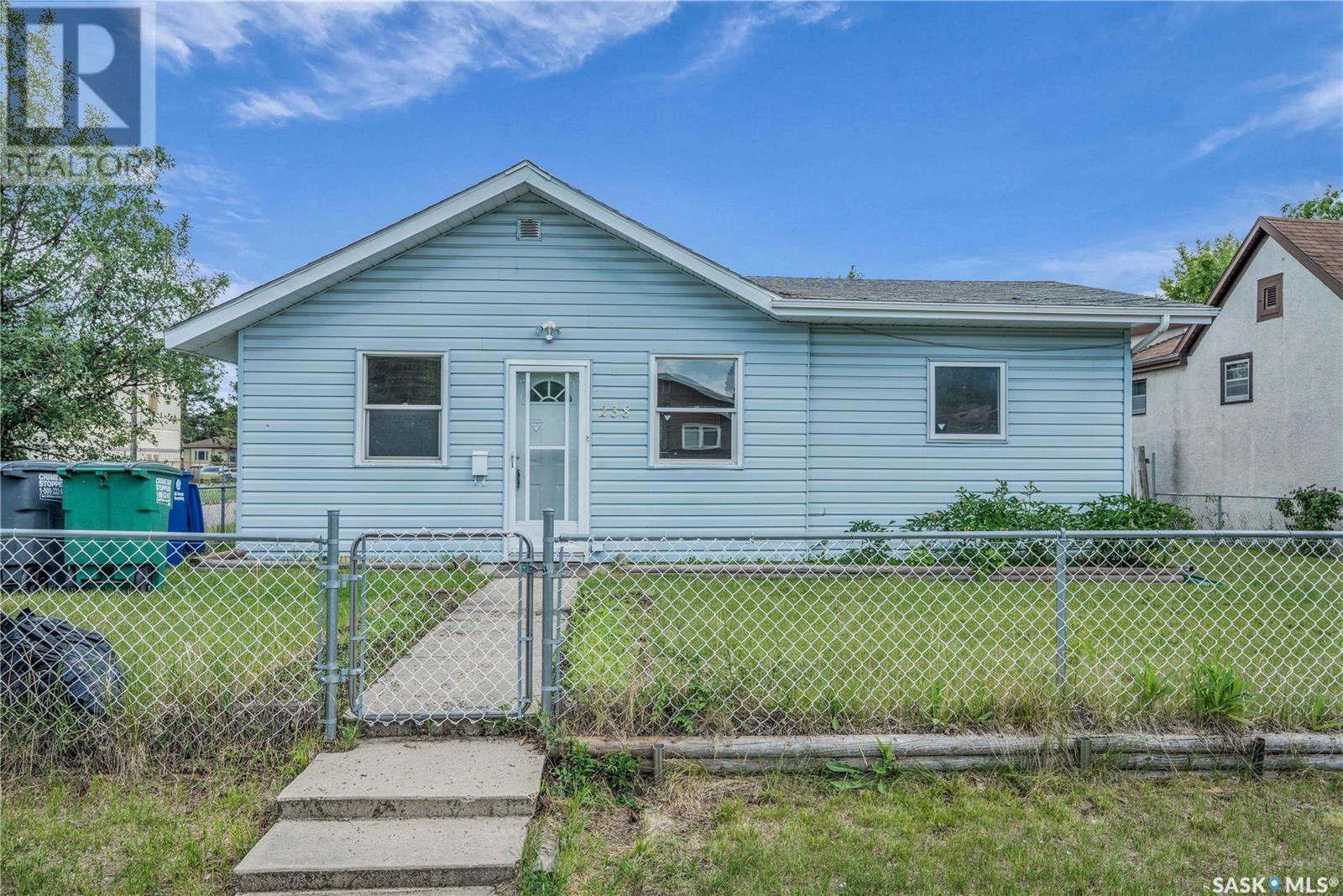 238 R AVENUE N, saskatoon, Saskatchewan