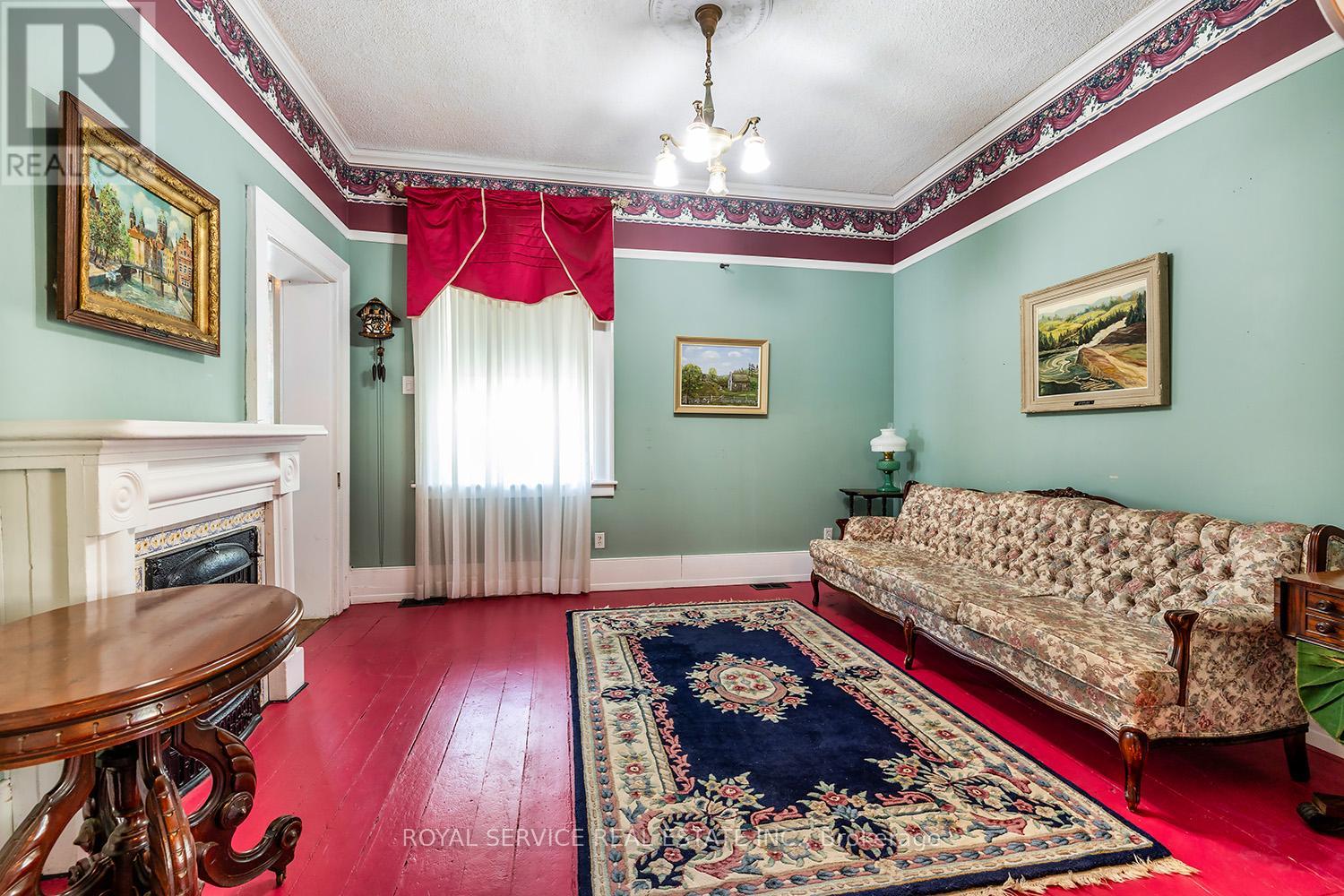 Property at 129 NORTH STREET image 5