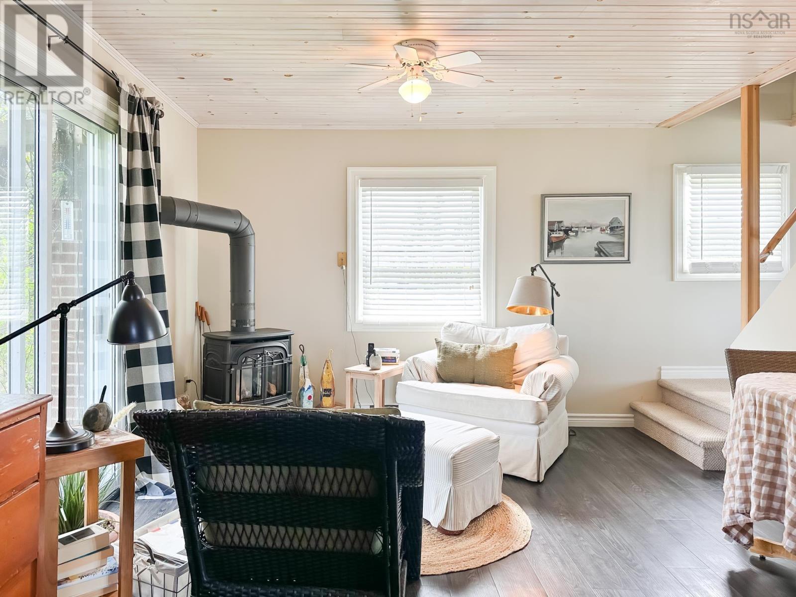 11866 Shore Road, Cottage Cove, Nova Scotia  B0S 1P0 - Photo 10 - 202512652