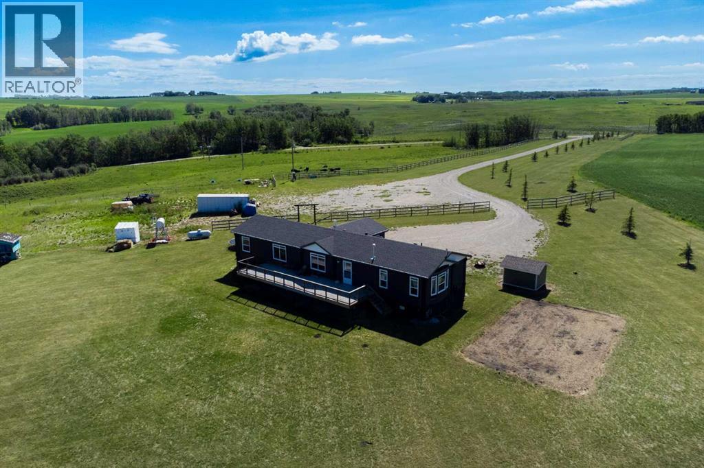 29224 Rr34, Rural Mountain View County, Alberta  T0M 0S0 - Photo 3 - A2235709