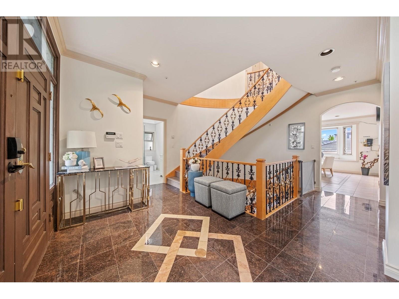 Property at 1080 W 47TH AVENUE image 3