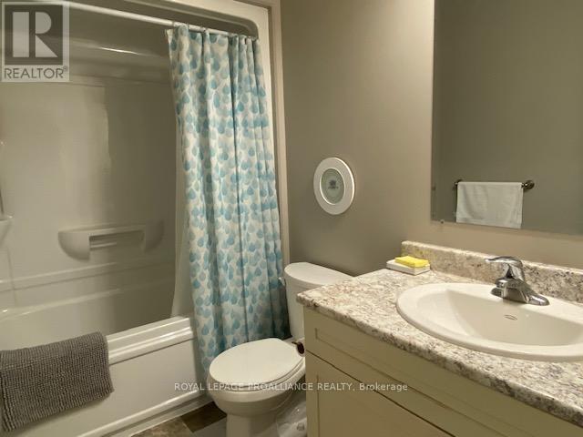 5 Ridgeway Place, Belleville, Ontario  K8P 0E7 - Photo 13 - X12273756