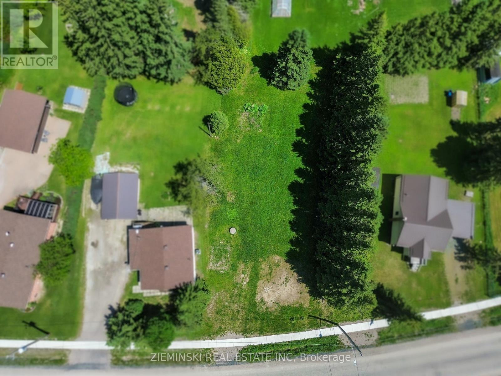 117 Sybil Street, Iroquois Falls, Ontario  P0K 1E0 - Photo 5 - T12273758