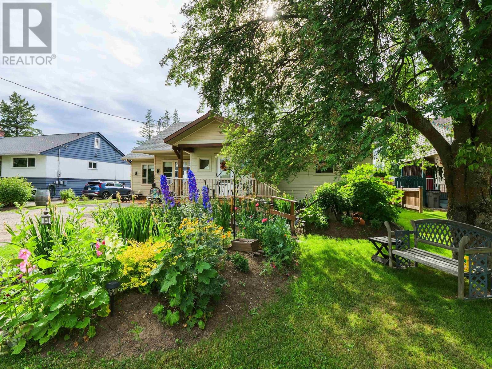 Property at 741 CALLANAN STREET image 2