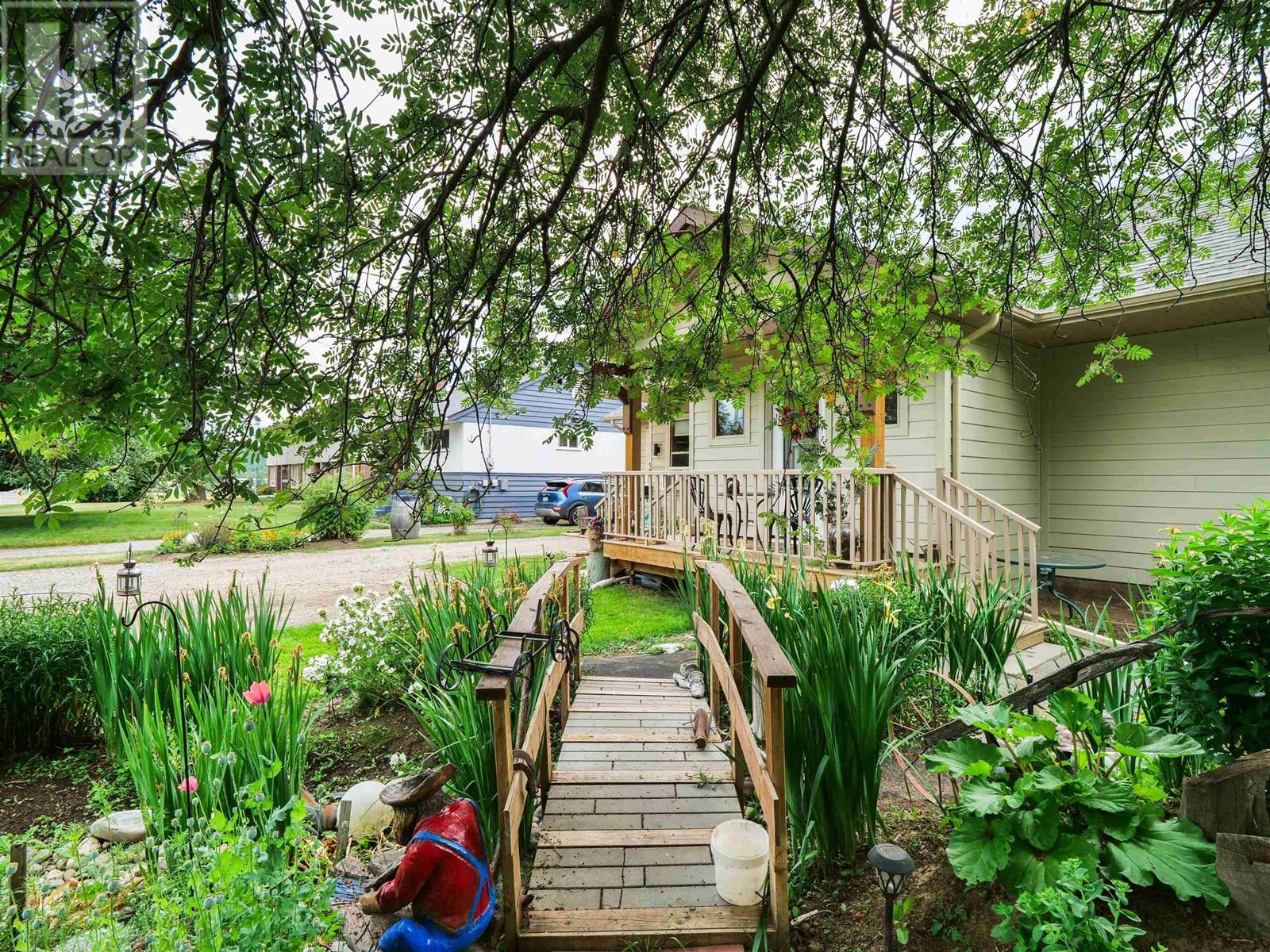 Property at 741 CALLANAN STREET image 3