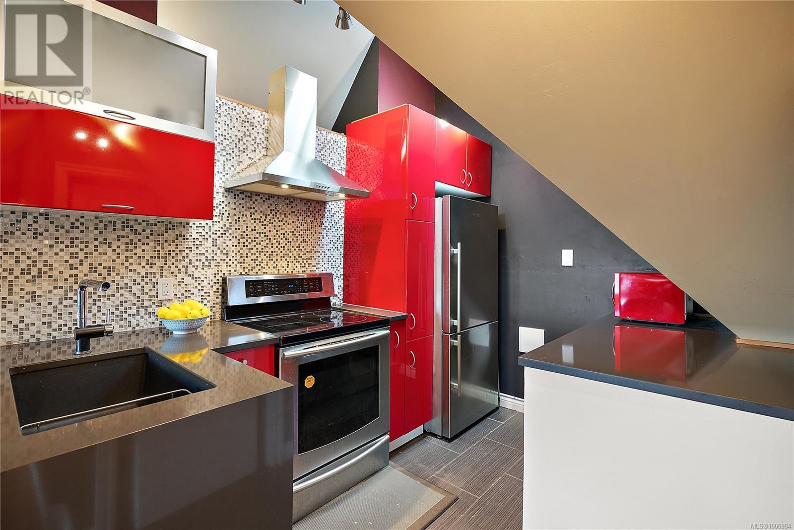 6 851 Wollaston St, Esquimalt, British Columbia  V9A 5A9 - Photo 8 - 1006994