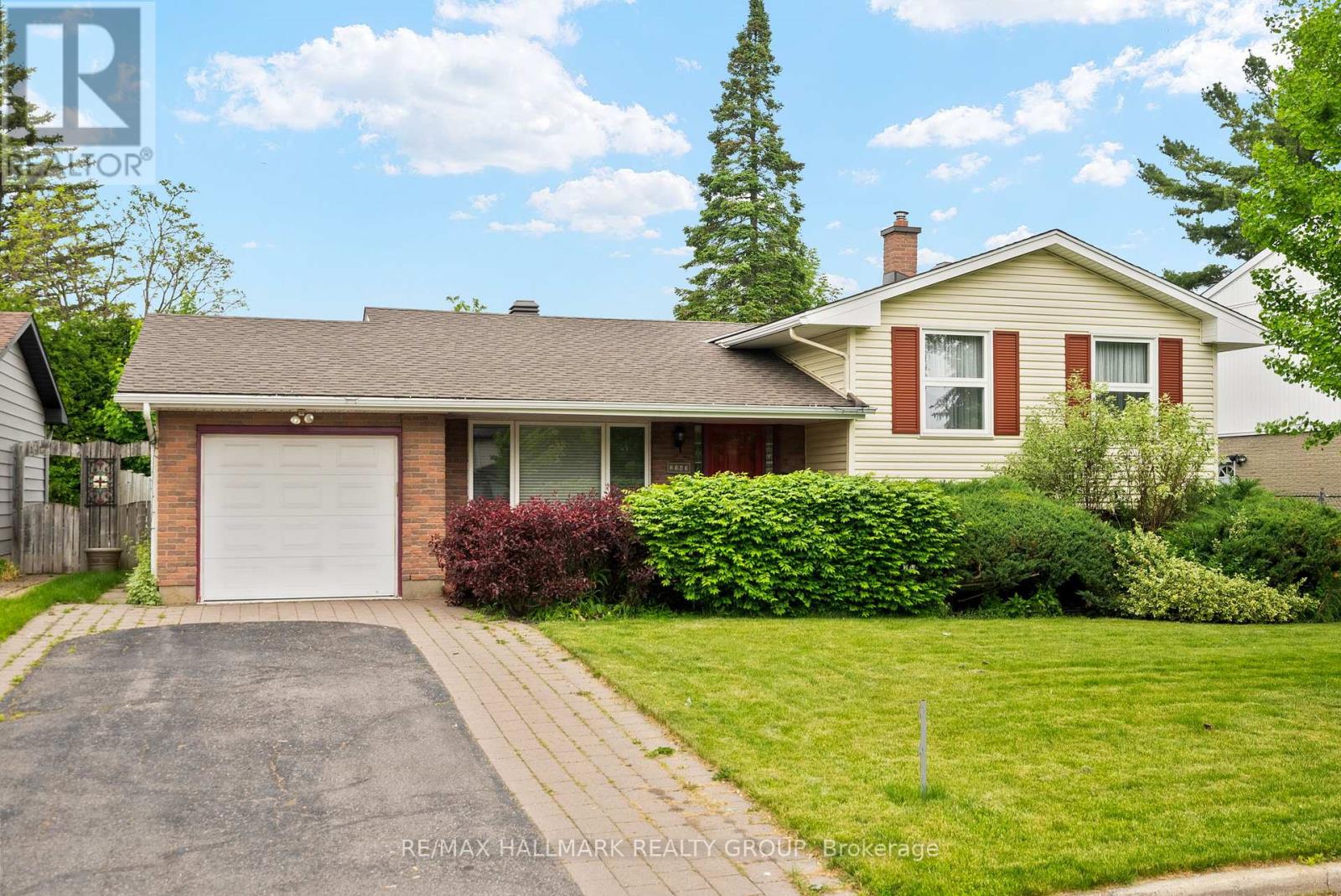 Property at 2143 HUBBARD CRESCENT image 1