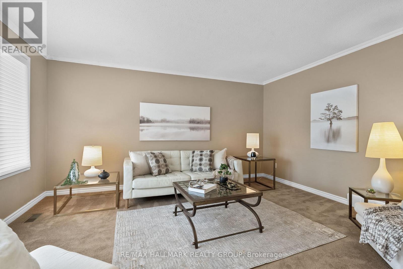 Property at 2143 HUBBARD CRESCENT image 4