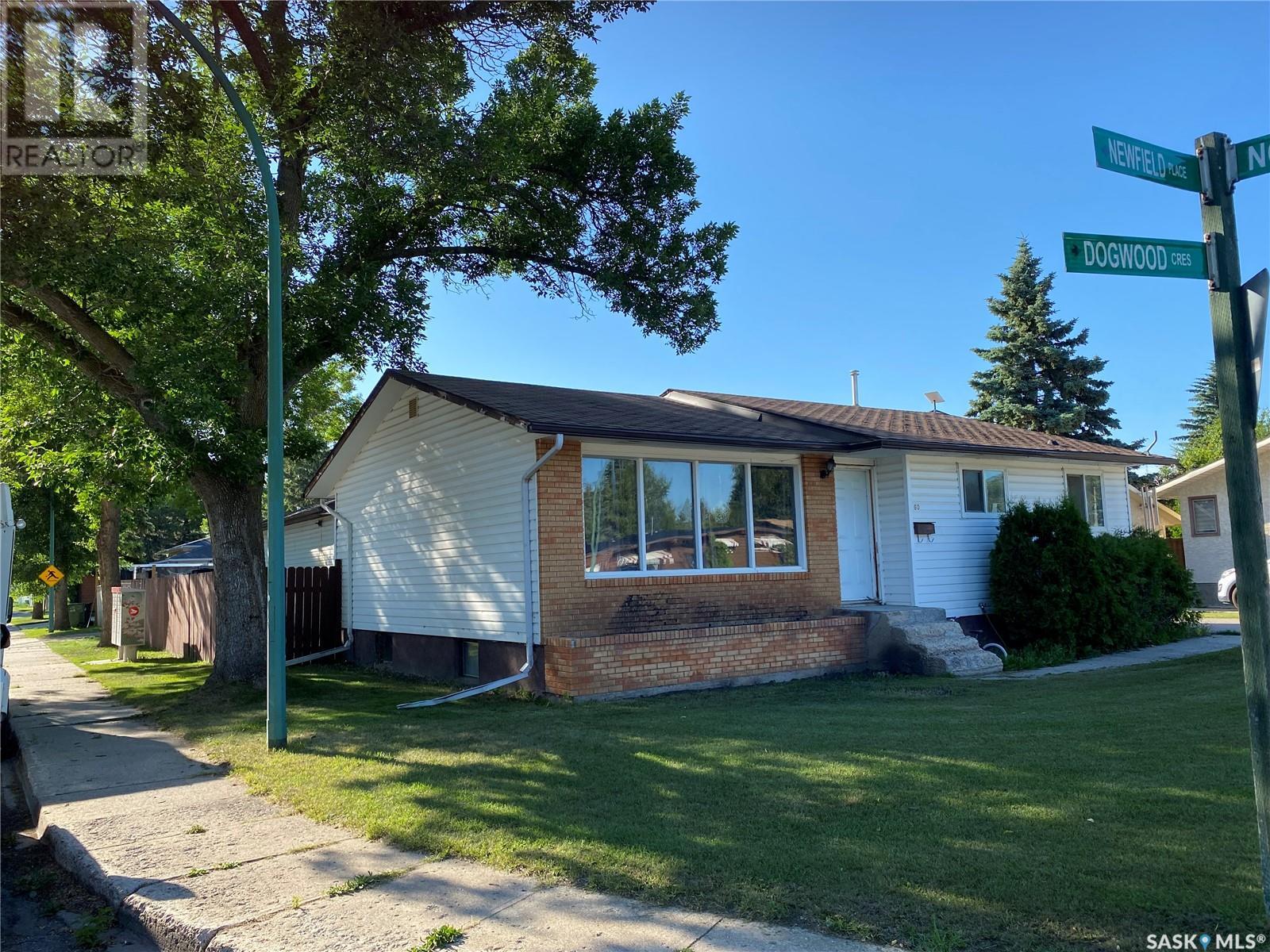 60 Dogwood Crescent, Yorkton, Saskatchewan  S3N 2M7 - Photo 2 - SK012107