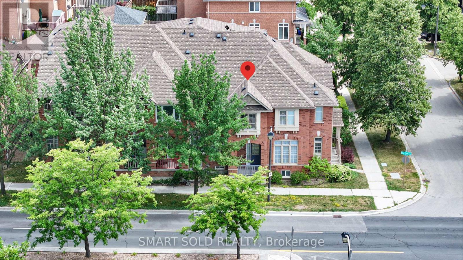 Property at 75 BUR OAK AVENUE image 1