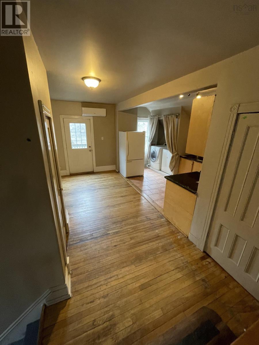 20 Louise Street, Truro, Nova Scotia  B2N 3K2 - Photo 4 - 202506153