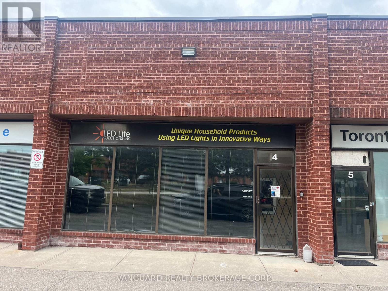 4 - 9 Caster Avenue, Vaughan (Pine Valley Business Park), Ontario  L4L 5Z1 - Photo 1 - N12273744