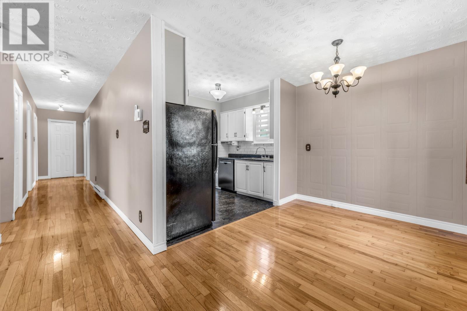 Property at 12 Gregg Avenue image 4