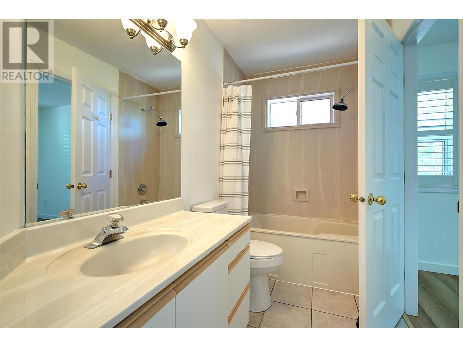 1310 McKinley Road Kelowna Photo 34