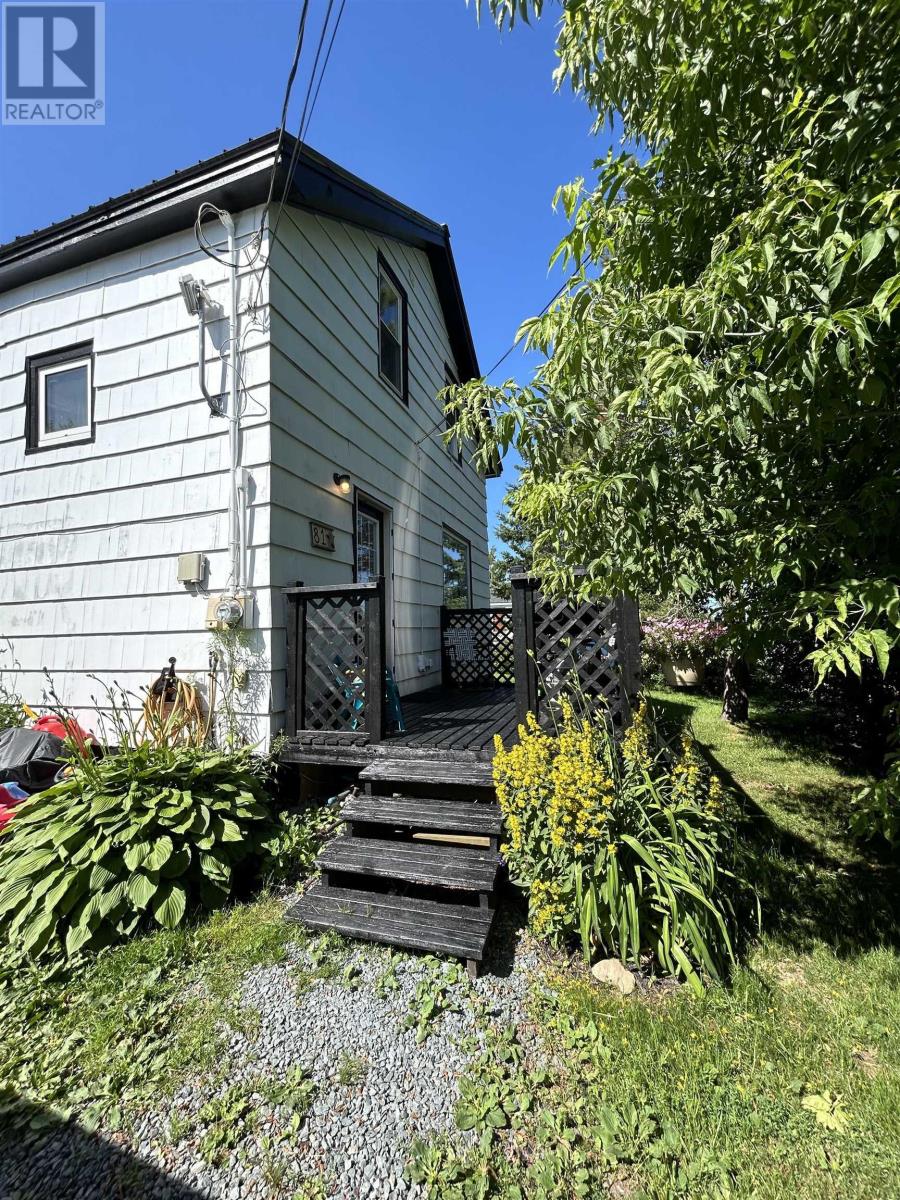 81 North Street, Springhill, Nova Scotia  B0M 1X0 - Photo 3 - 202517106