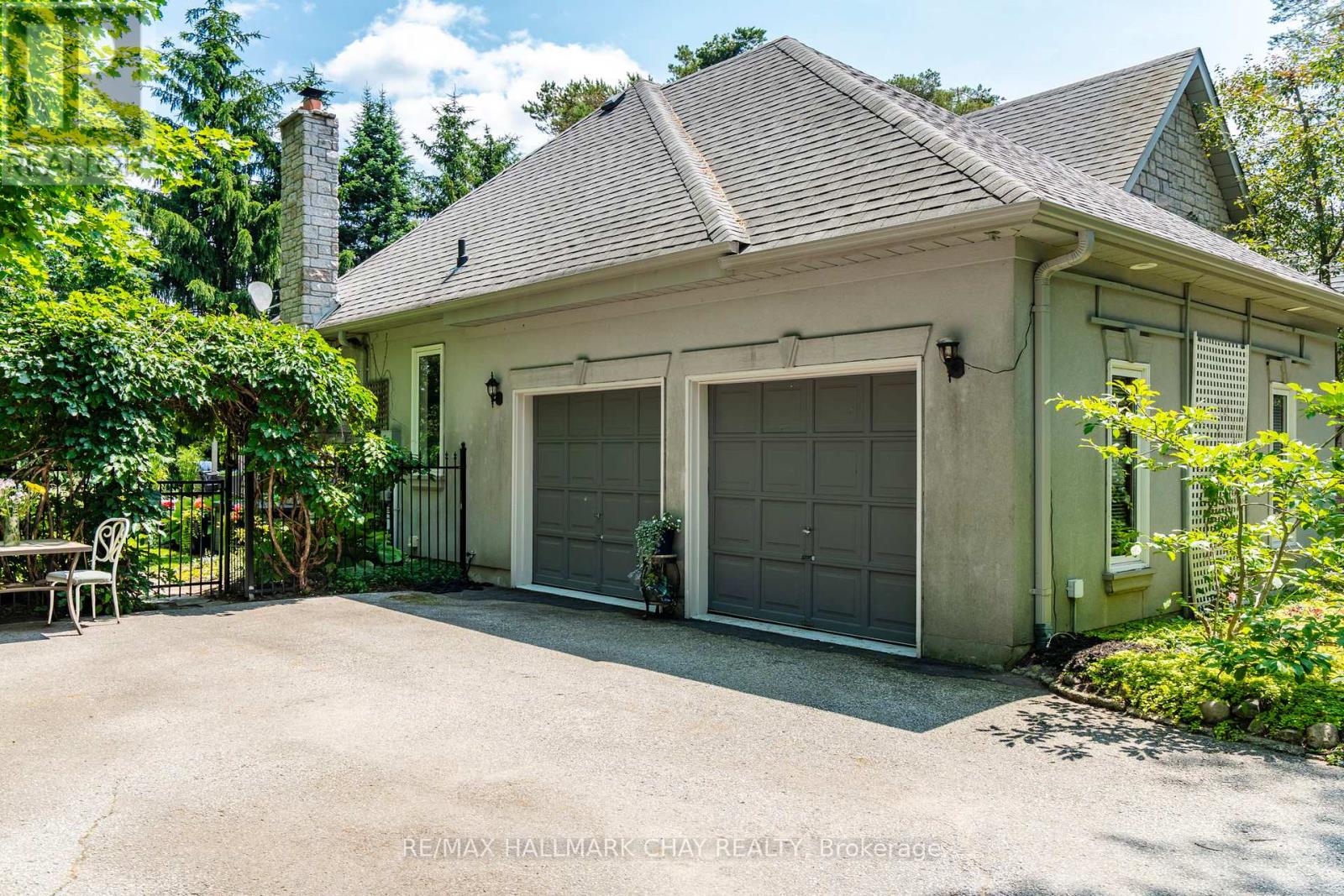 Property at 11 BUNKER PLACE image 2