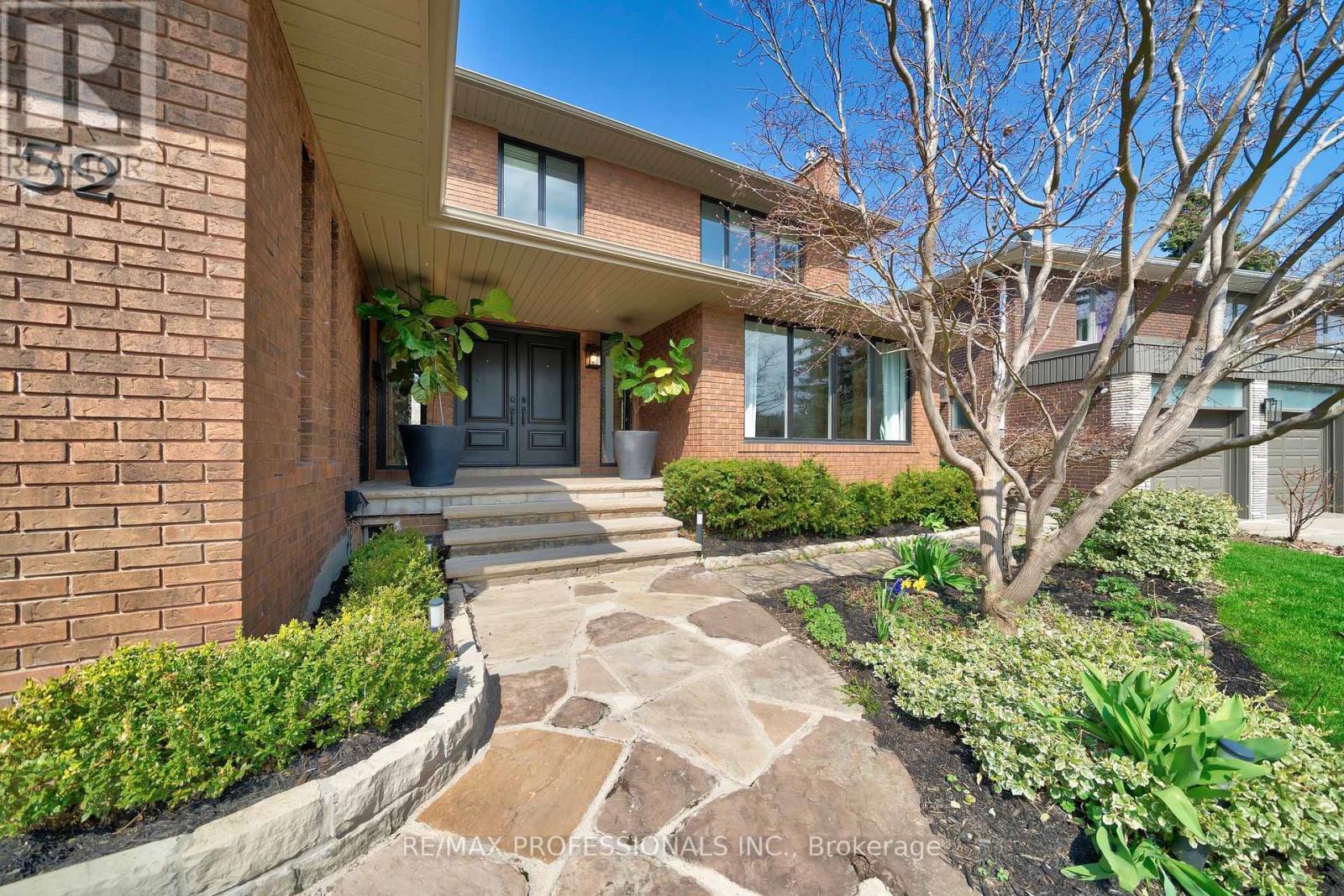 Property at 52 COURTSFIELD CRESCENT image 3