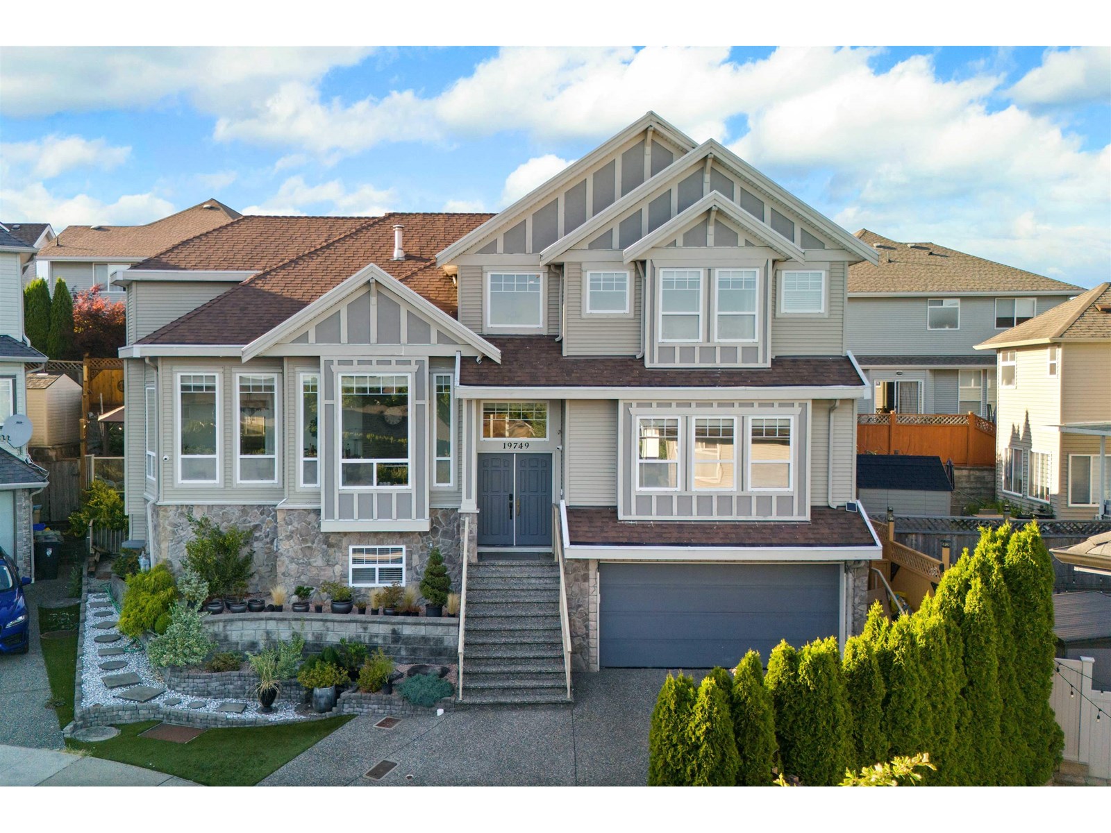 Property at 19749 68B AVENUE image 1