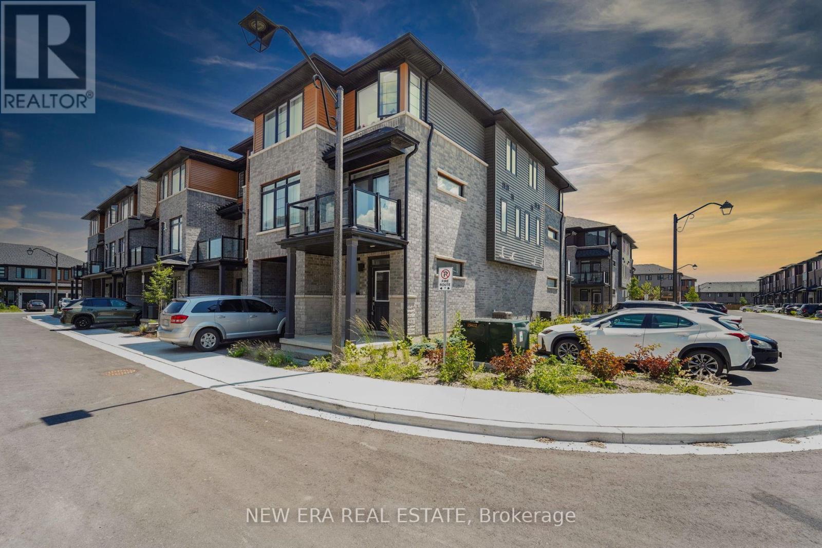 Property at 104 - 461 BLACKBURN DRIVE image 1