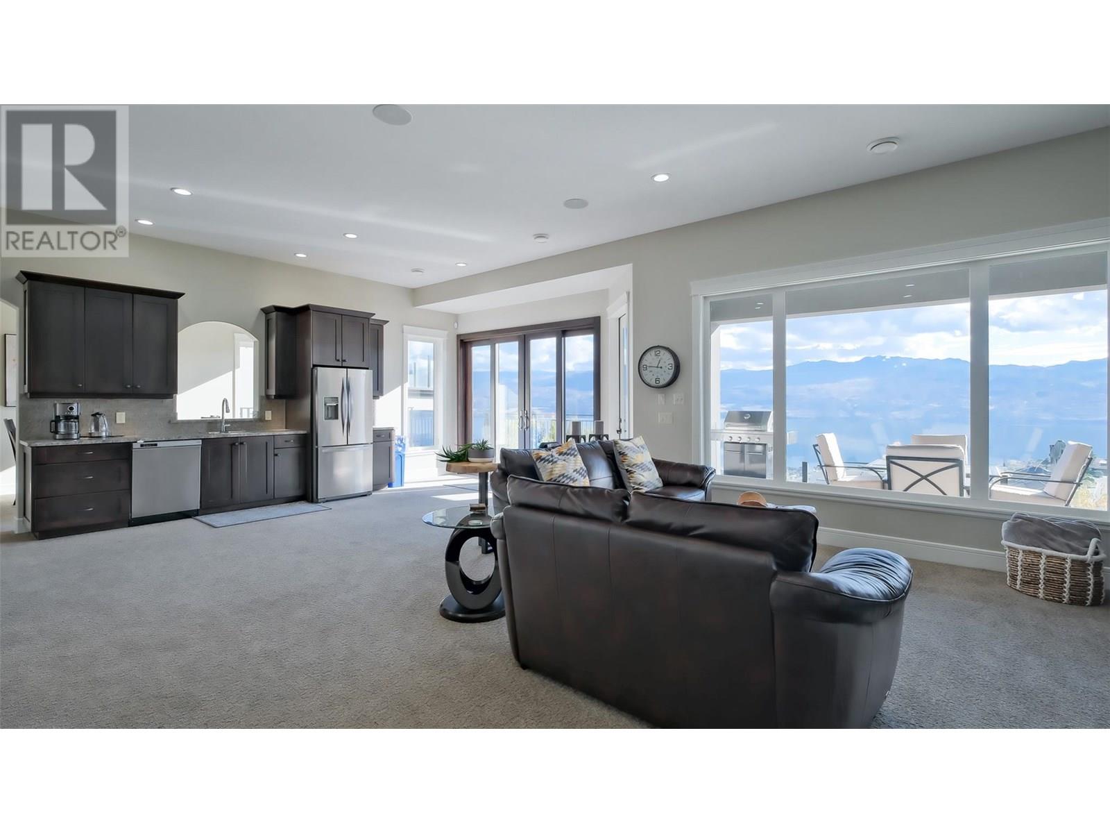 Property at 1505 Pinot Noir Drive image 5