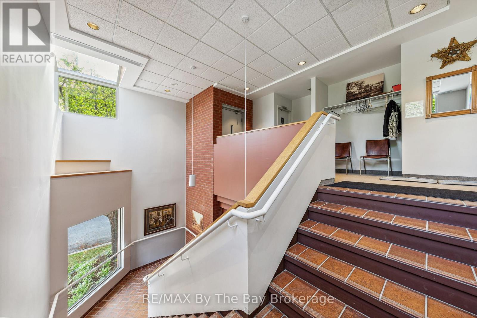 45 River Street, Severn (Coldwater), Ontario  L0K 1E0 - Photo 14 - S12273876