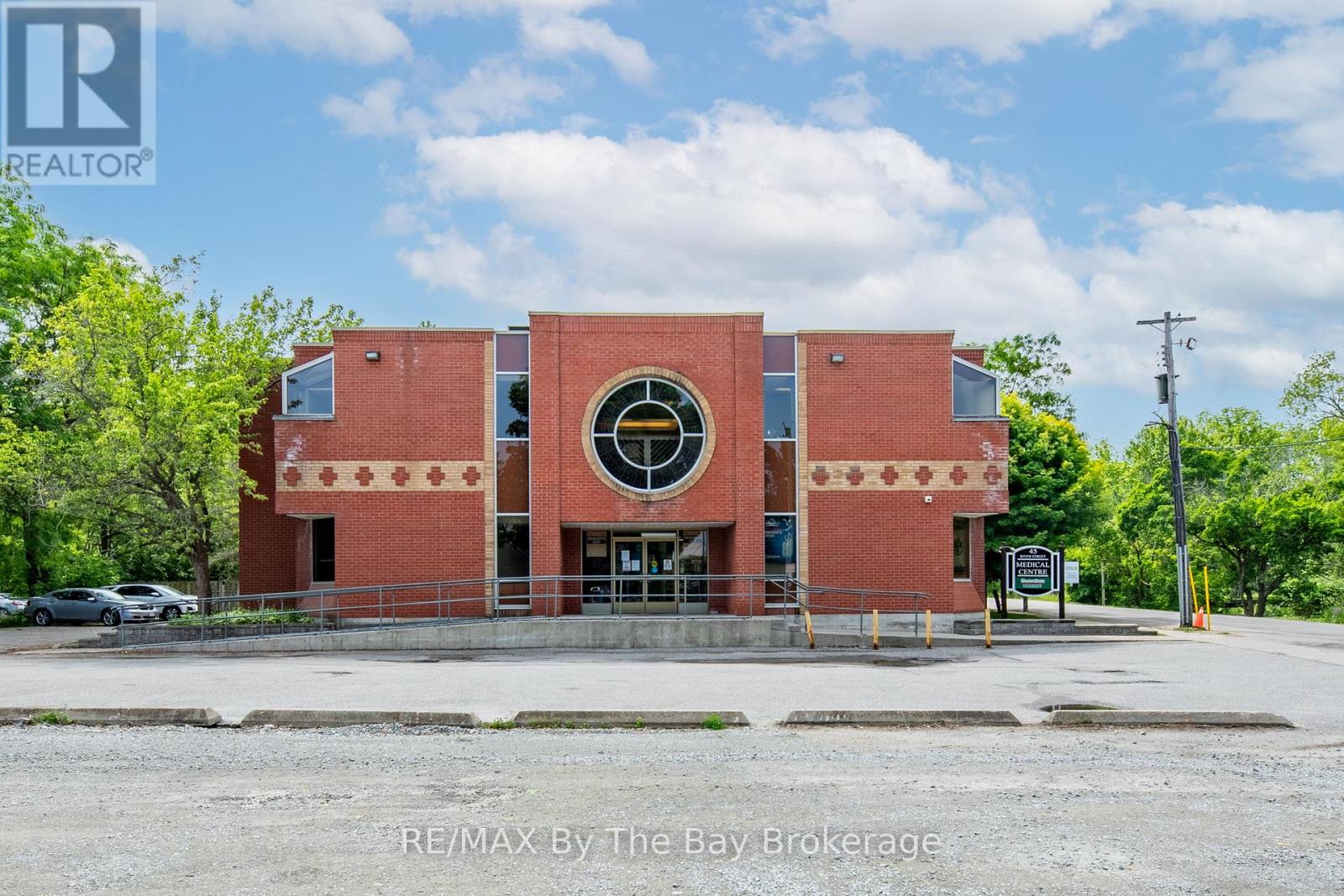 45 River Street, Severn (Coldwater), Ontario  L0K 1E0 - Photo 4 - S12273876