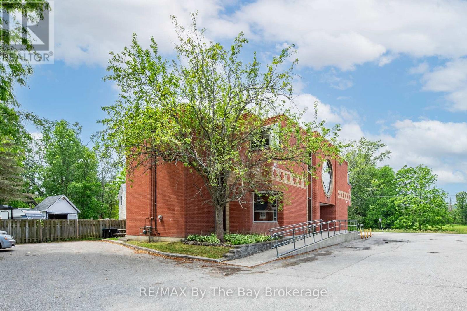 45 River Street, Severn (Coldwater), Ontario  L0K 1E0 - Photo 5 - S12273876
