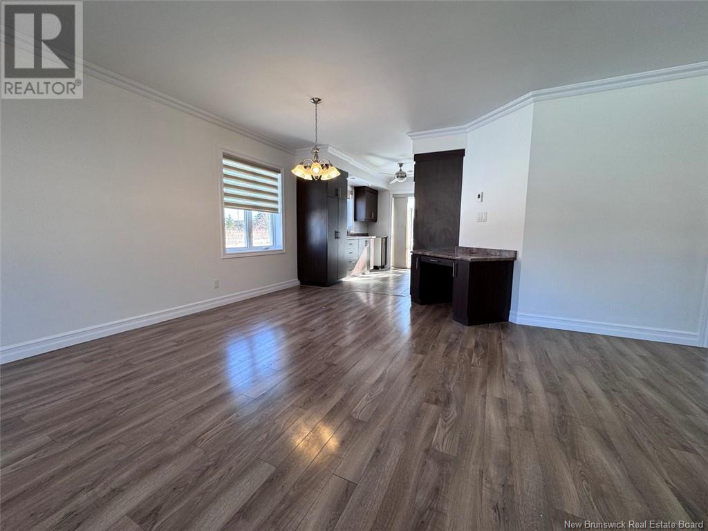 80-86 Beaulieu Street, Saint-Quentin, New Brunswick  E8A 1B5 - Photo 5 - NB117350