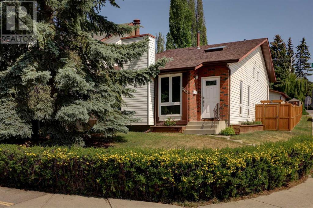 Property at 7802 Ranchview Drive NW image 2