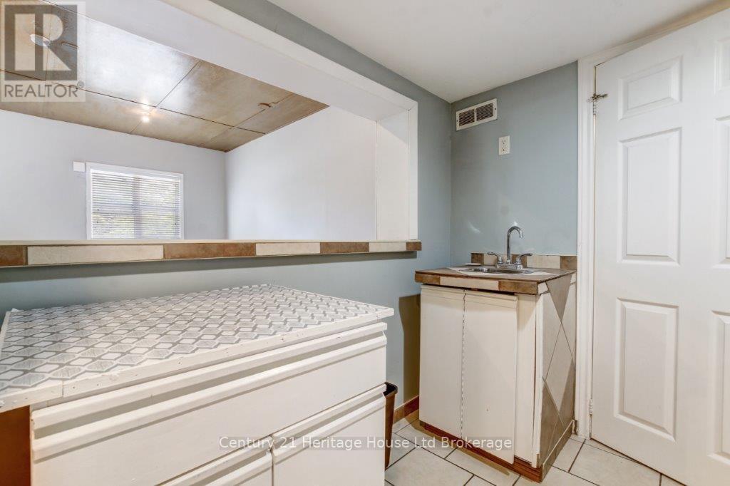 584572 Beachville Road, South-West Oxford, Ontario  N0J 1A0 - Photo 13 - X12273877