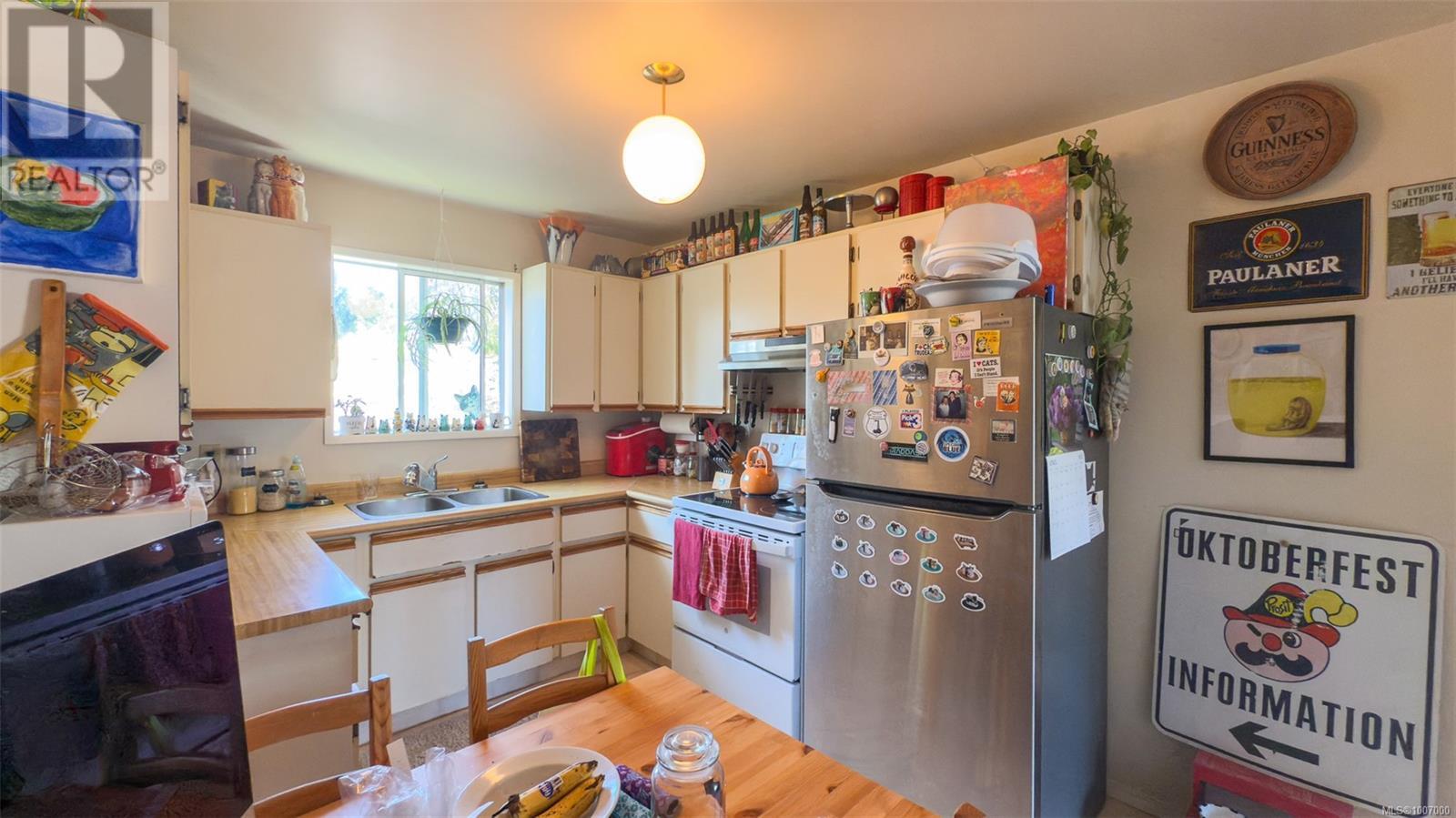 760 Wilson St, Victoria, British Columbia  V9A 3H5 - Photo 26 - 1007000