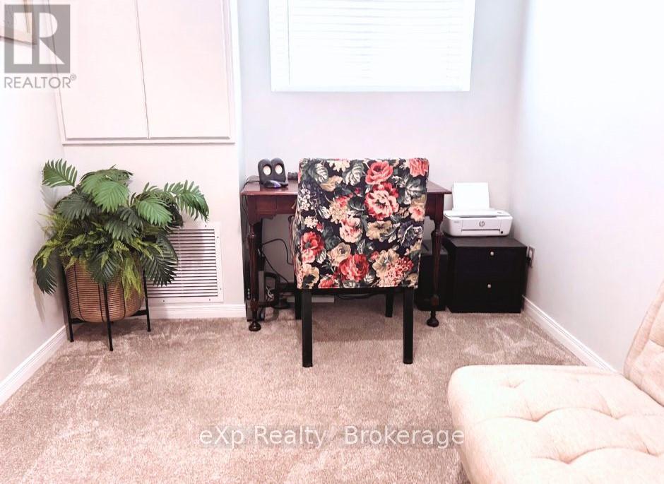 408 - 85 William Street N, Brockton, Ontario  N0G 2V0 - Photo 33 - X12260977
