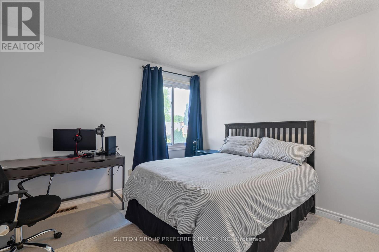 93 Hartson Road, London North, Ontario  N6H 4Z5 - Photo 26 - X12273994