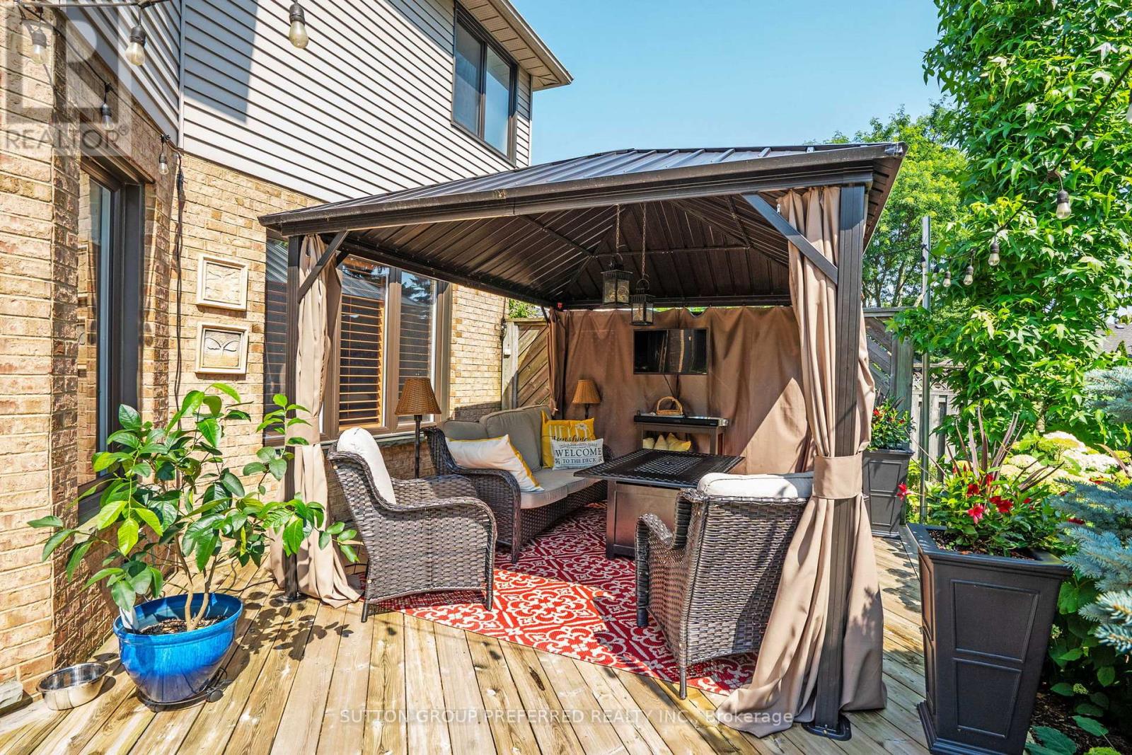93 Hartson Road, London North, Ontario  N6H 4Z5 - Photo 41 - X12273994