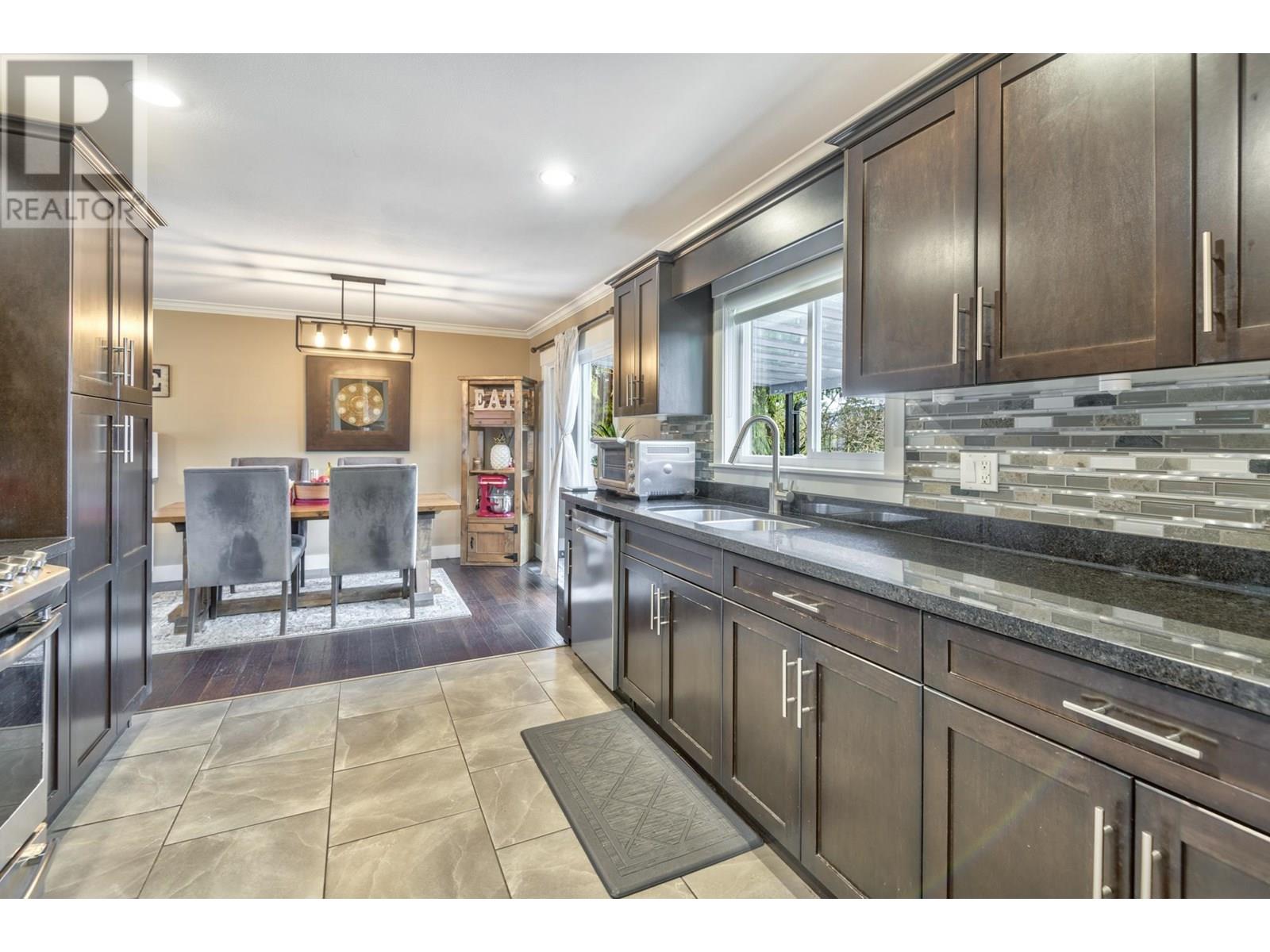 22787 Reid Avenue, Maple Ridge, British Columbia  V2X 4G7 - Photo 15 - R3006626