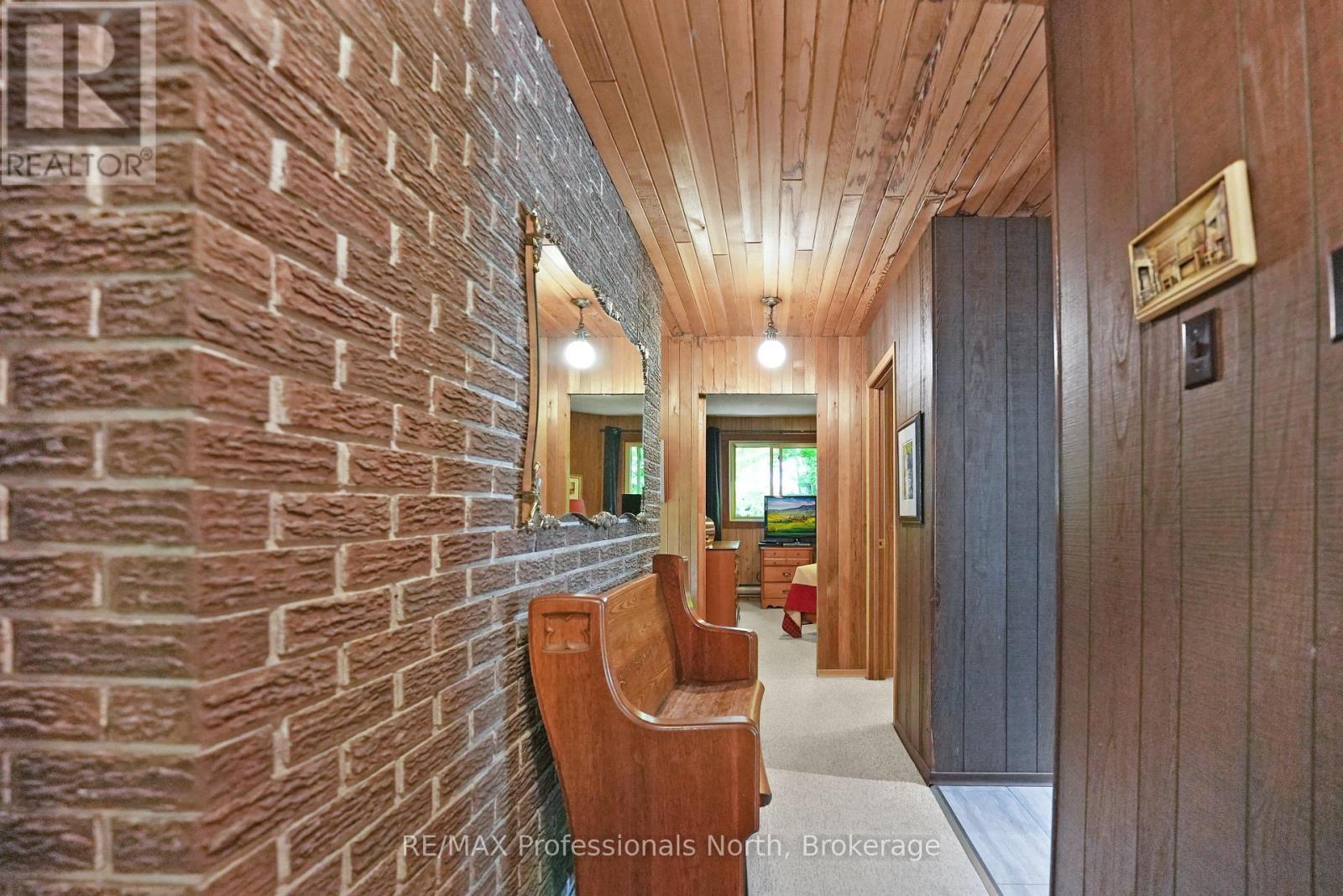 1511 Wenona Lake Road, Dysart Et Al, Ontario  K0M 1S0 - Photo 14 - X12236642