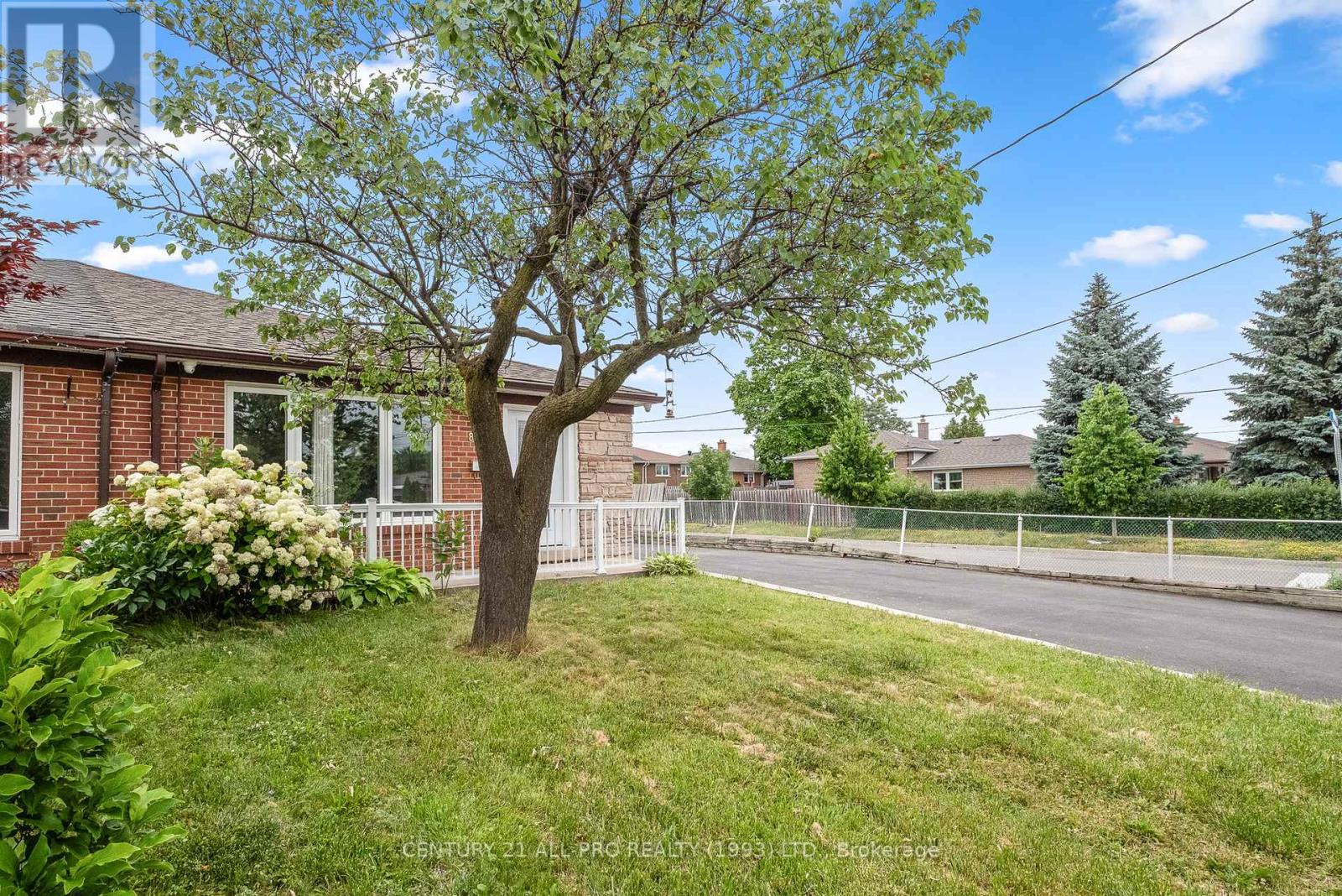 Property at 84 GOLDSBORO ROAD image 4
