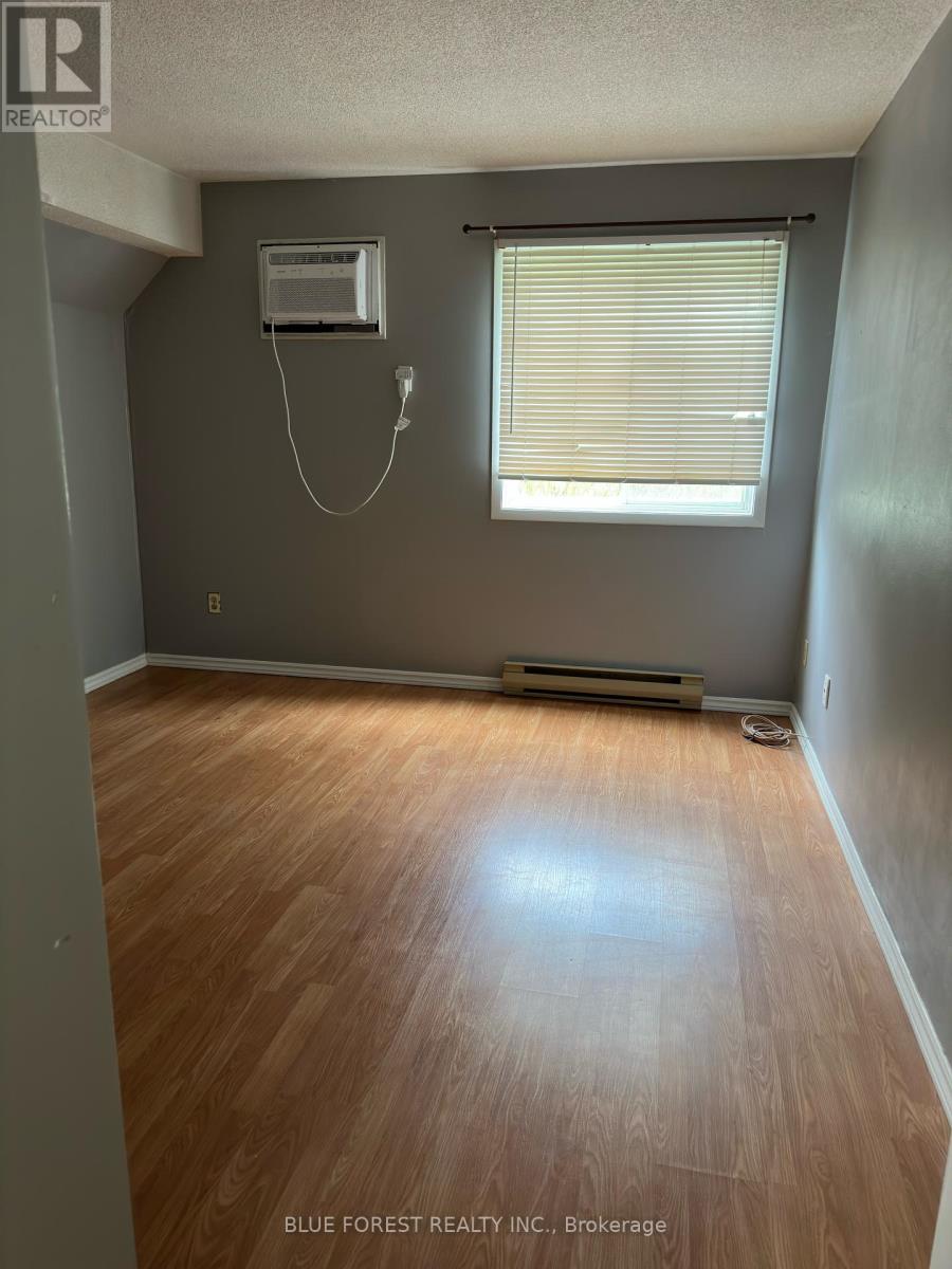 111 - 2228 Trafalgar Street, London East, Ontario  N5V 4J8 - Photo 12 - X12273820